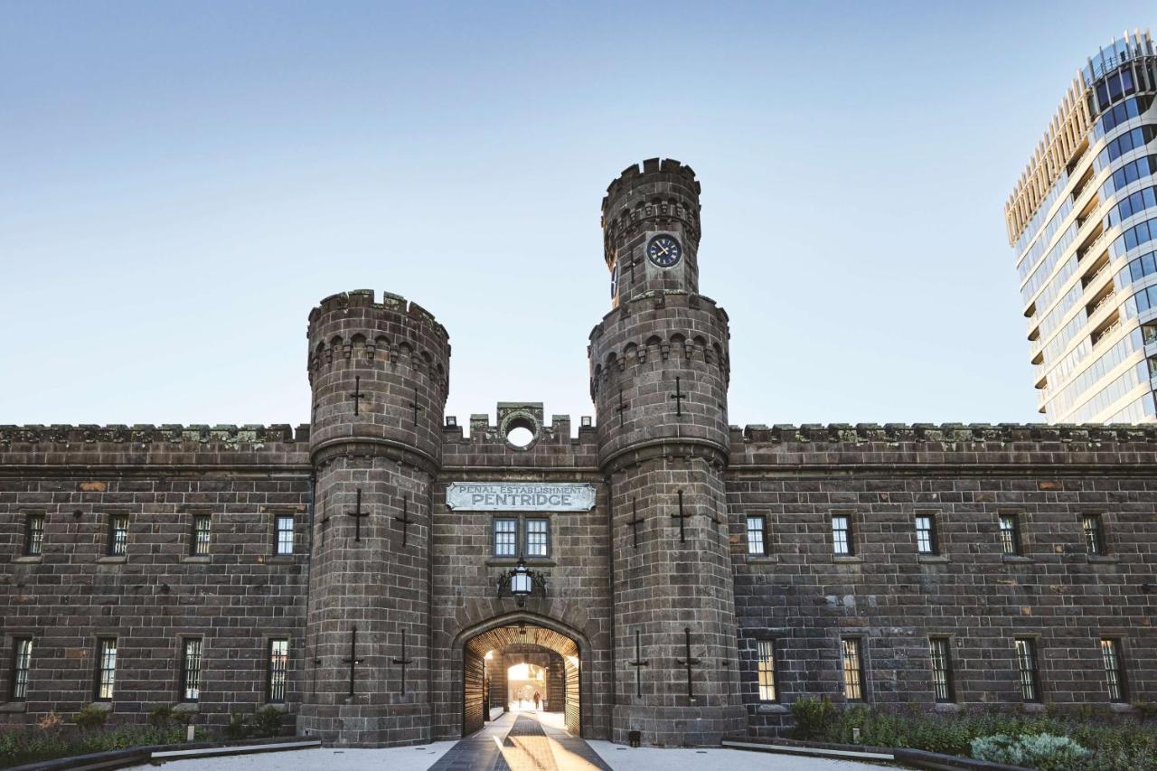 Adina Apartment Hotel Melbourne, Pentridge Exterior photo